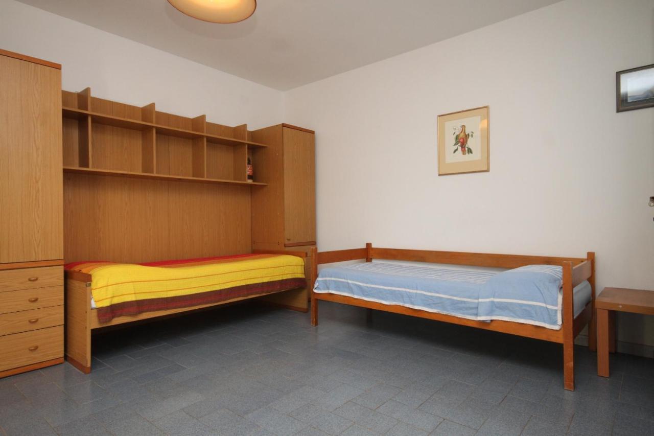 Apartments With A Parking Space Umag - 7094 Εξωτερικό φωτογραφία