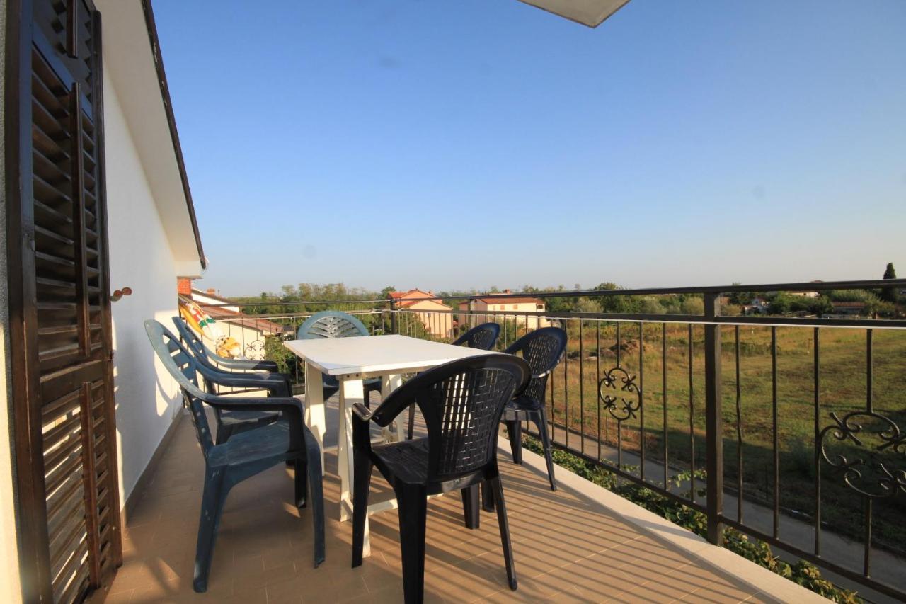 Apartments With A Parking Space Umag - 7094 Εξωτερικό φωτογραφία